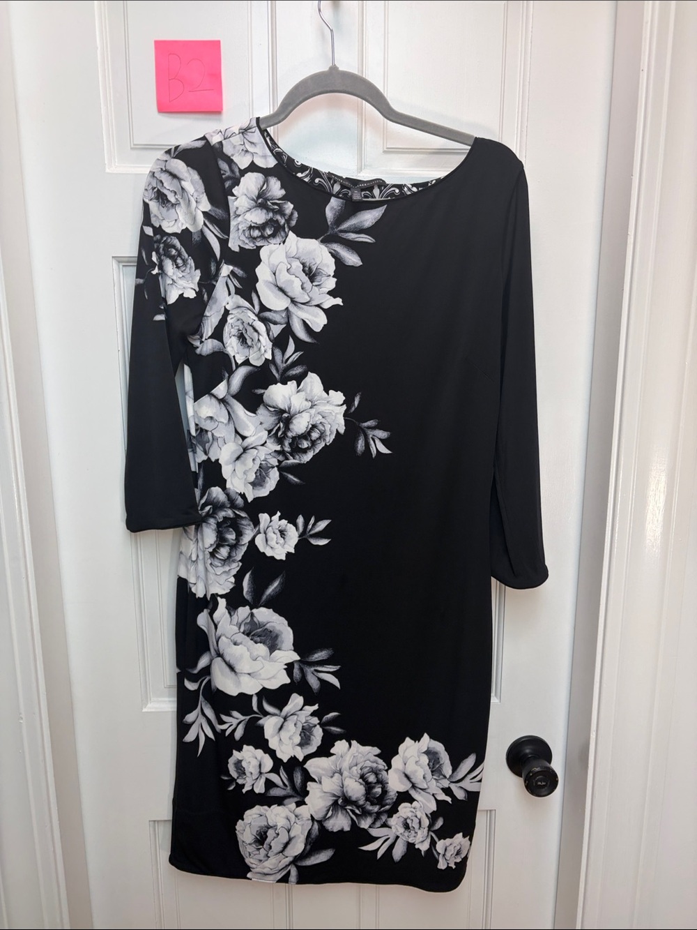 White House Black Market Black and White Floral Midi Dress-Reversible